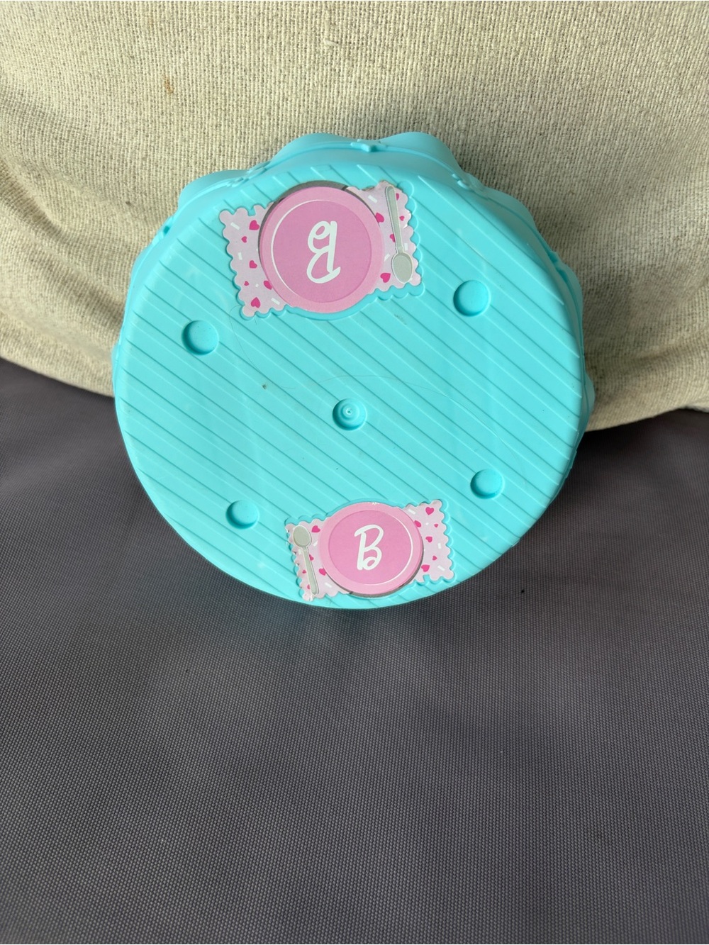 Barbie Turquoise table - Picture 2 of 7